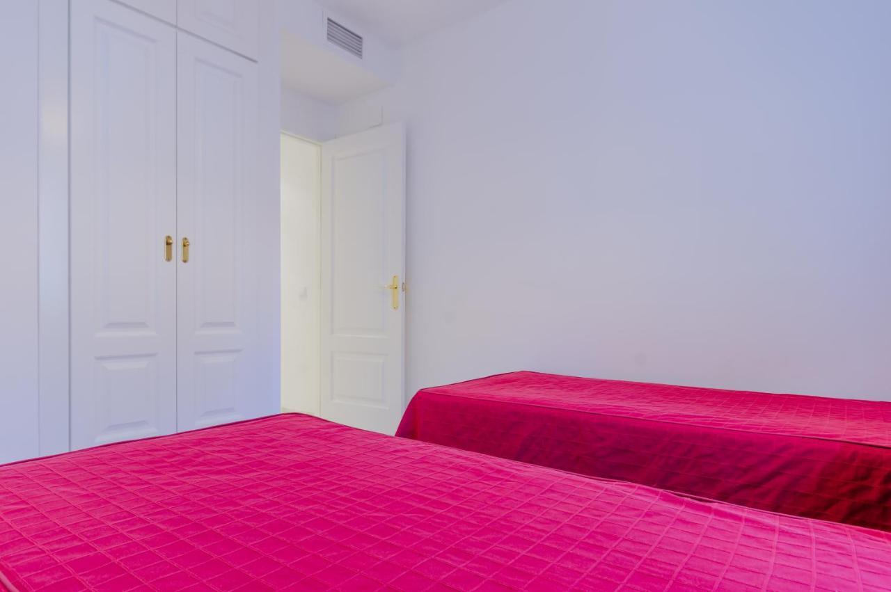 אל פוארטו דה סנטה מריה Masapartamentos El Puerto מראה חיצוני תמונה
