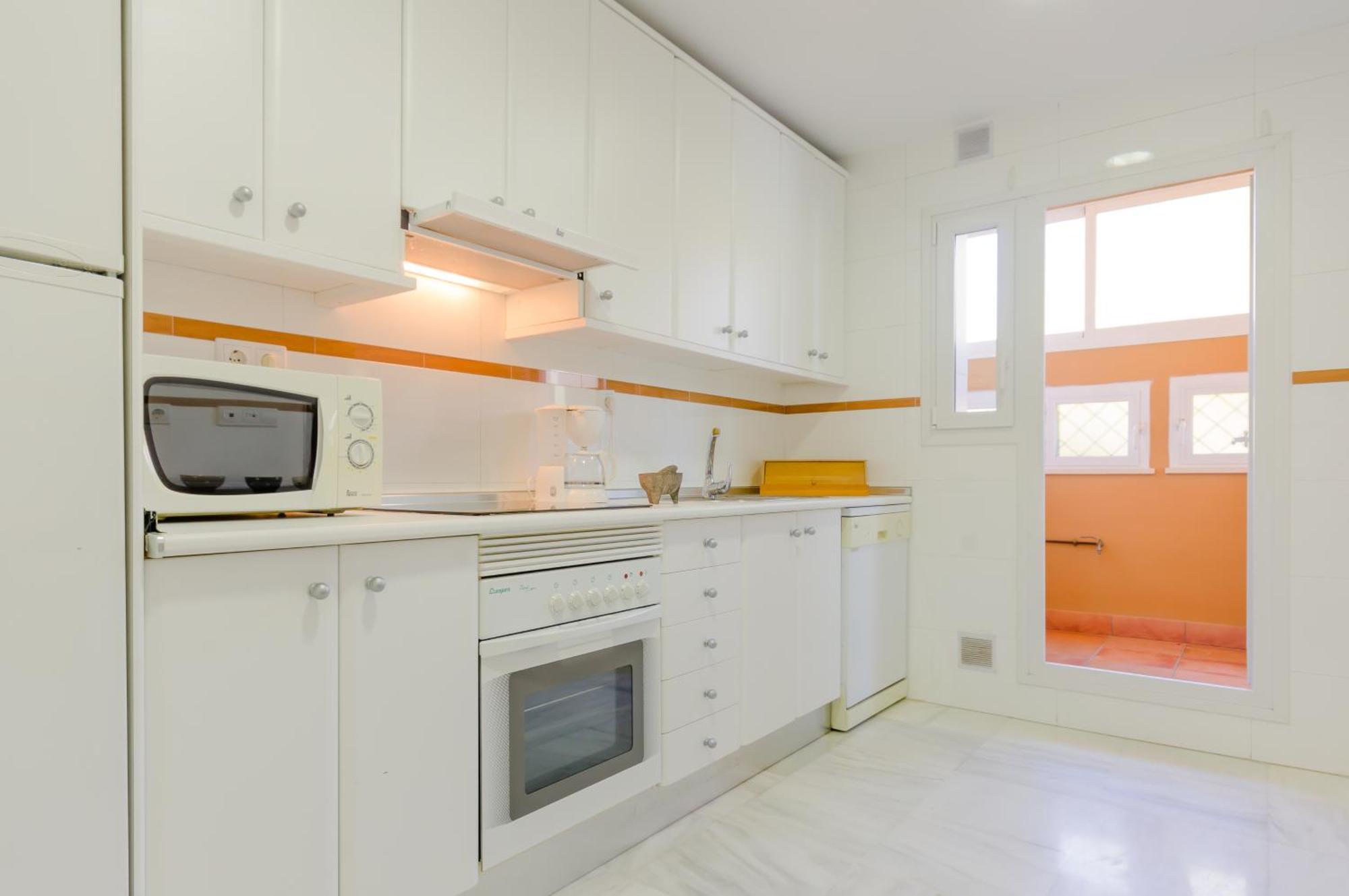אל פוארטו דה סנטה מריה Masapartamentos El Puerto מראה חיצוני תמונה