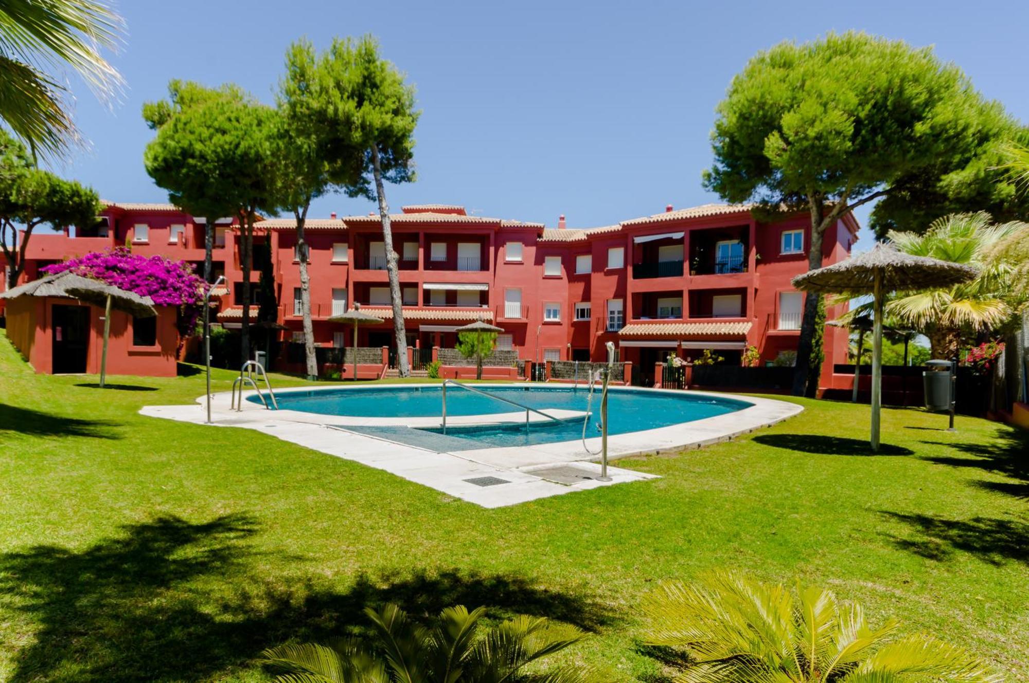 אל פוארטו דה סנטה מריה Masapartamentos El Puerto מראה חיצוני תמונה